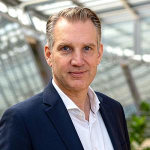 Dr. Oliver Janzen